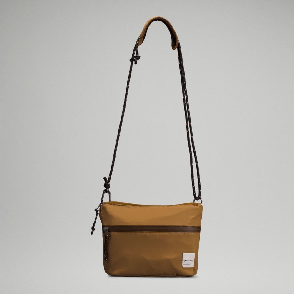 Lululemon Athletica Patch Logo Golden Brown Crossbody Bag 2.5L, Brand New